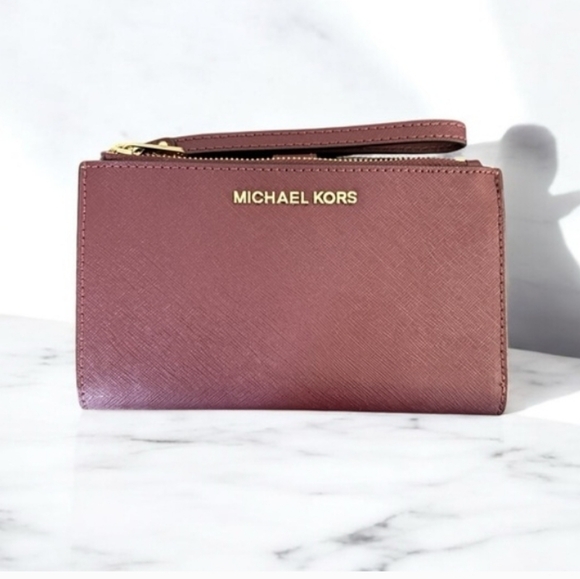 NWOT Michael Kors Maroon Double Zip Wristlet with Gold Accents - Picture 2 of 8